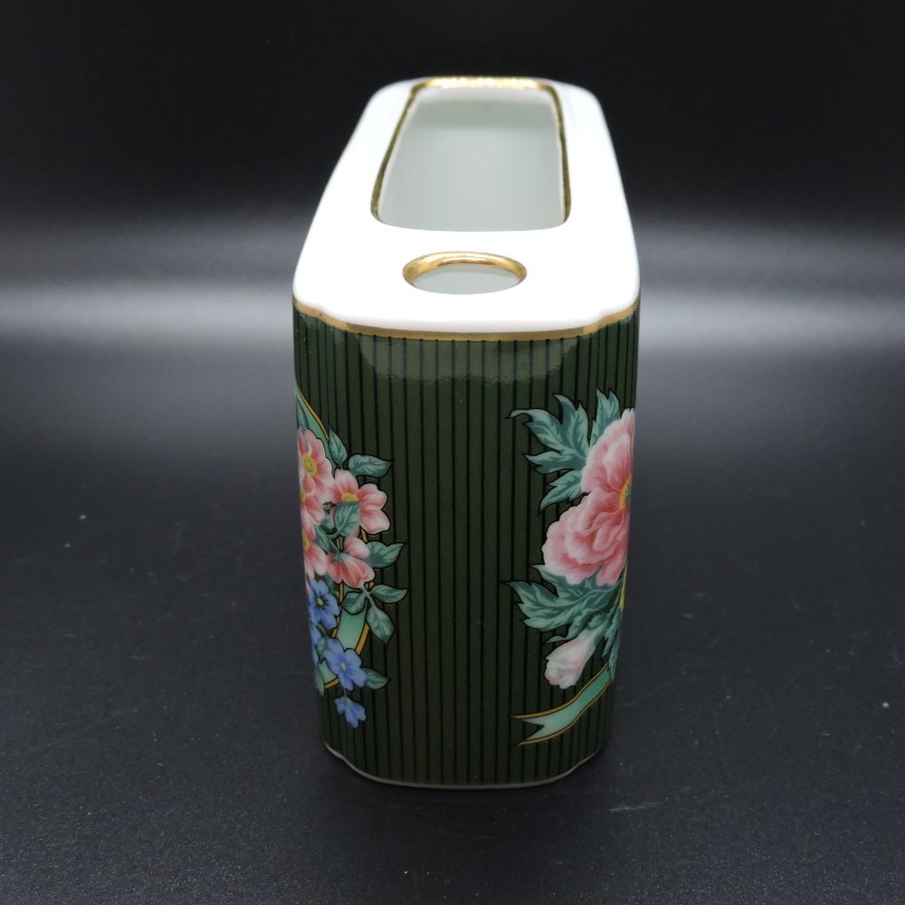 Neiman Marcus Porcelain Notepad/Pen Holder - Picture 2 of 14